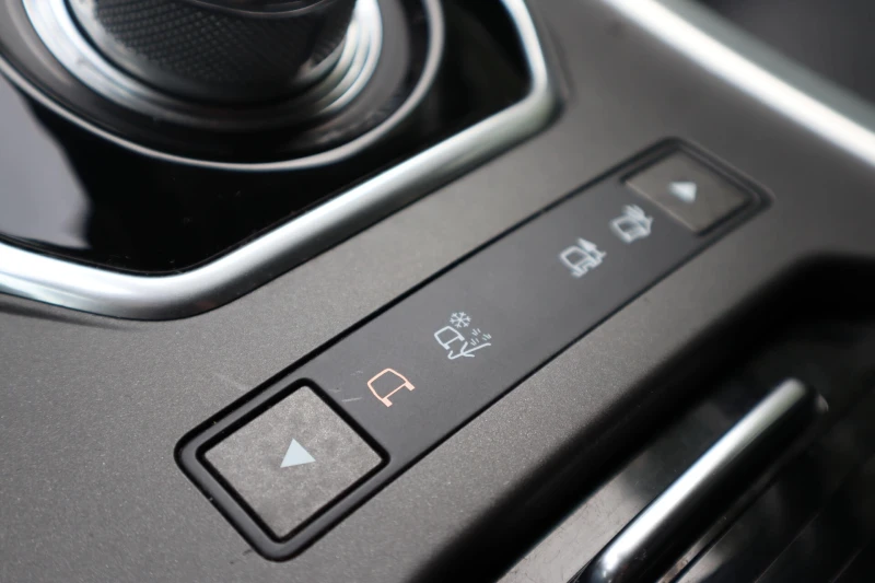 Land Rover Range Rover Evoque Климатроник/Подгрев/Камера/Навигация/Автопилот/Lan, снимка 15 - Автомобили и джипове - 53448223