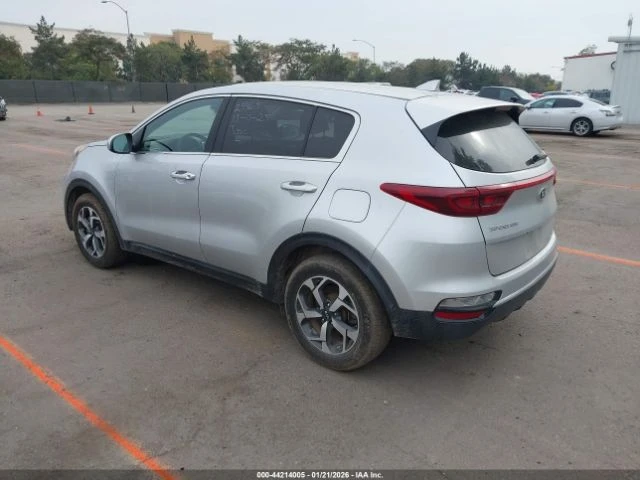 Kia Sportage ПОДГРЕВ* КАМЕРА* КЕЙЛЕС* LANE* ASSIST - изображение 10