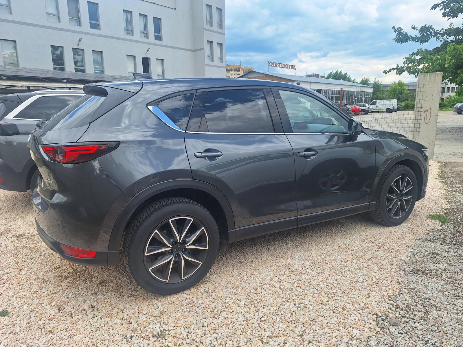 Mazda CX-5 2.2d* ФЕЙС/КАМЕРА/НАВИ/КЕЙЛЕС/ЛЕД/НОВИ ГУМИ/2018г - изображение 5