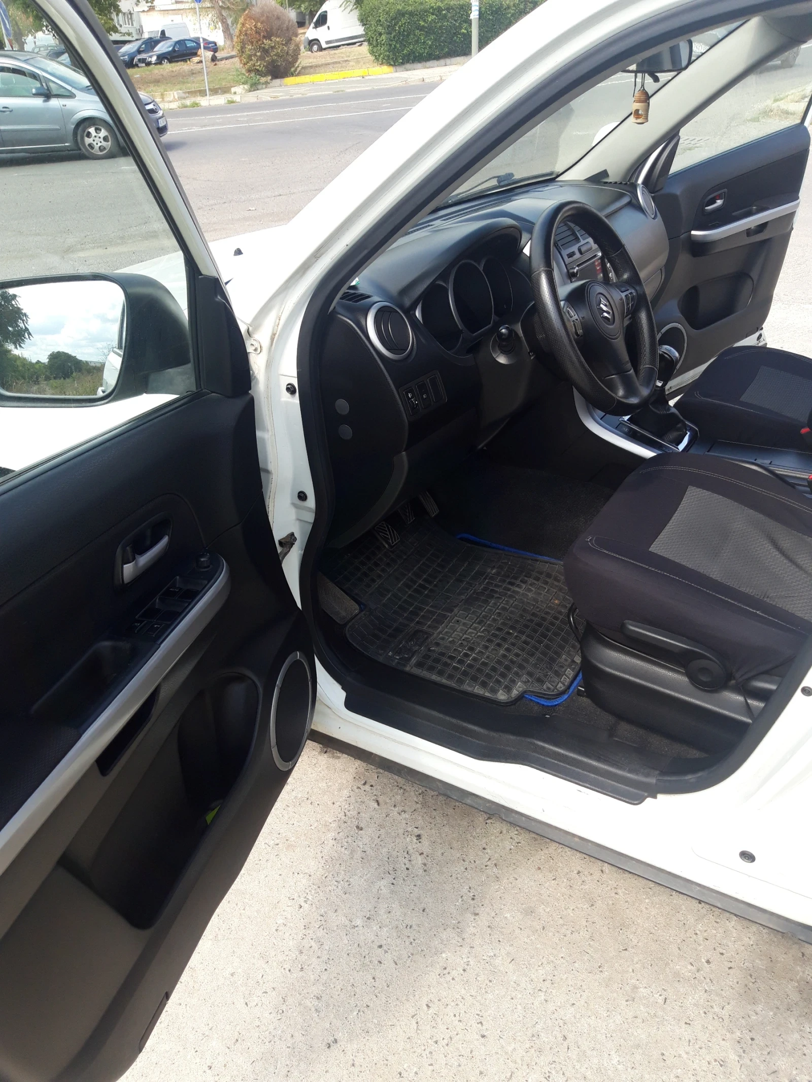 Suzuki Grand vitara  - изображение 7