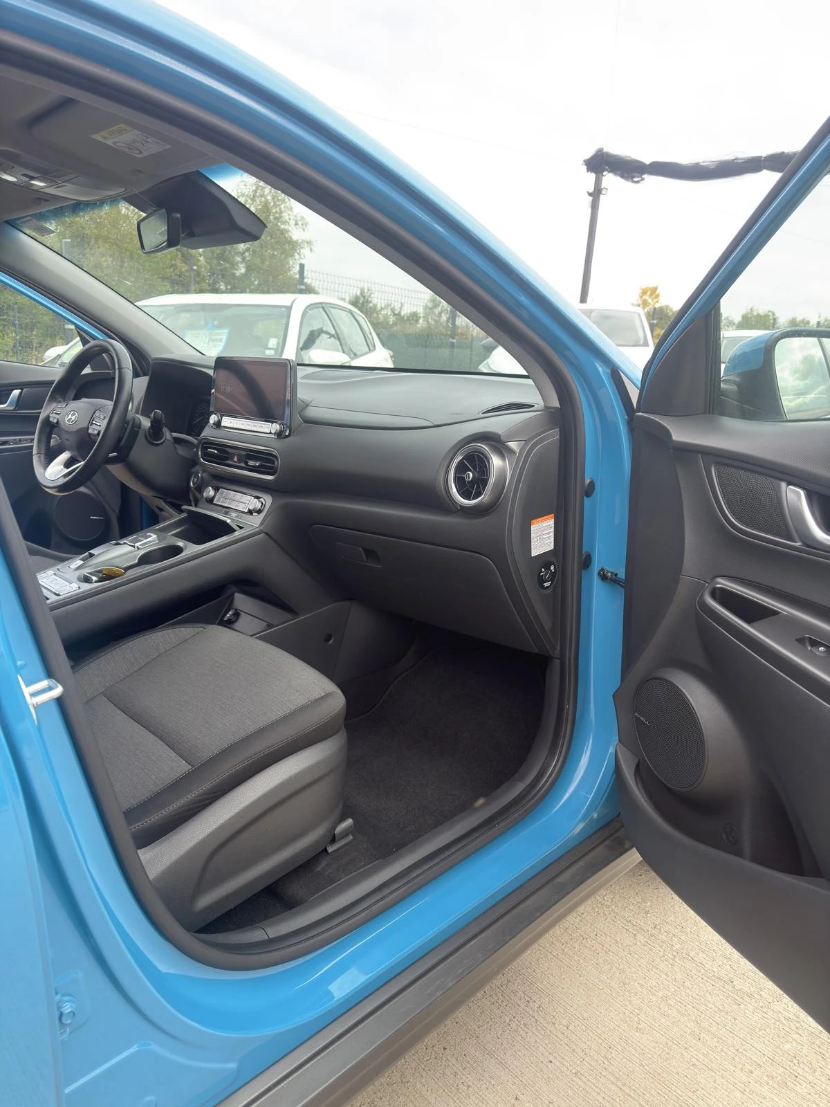 Hyundai Kona 64KWh/TREND/ГАРАНЦИЯ/FACELIFT/SOH100% - изображение 10