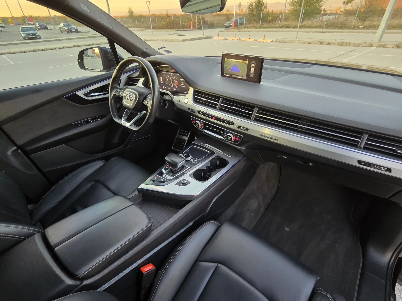 Audi SQ7 Топ състояние седем местен s-line - изображение 10