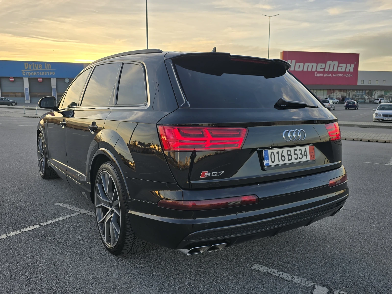 Audi SQ7 Топ състояние седем местен s-line - изображение 7