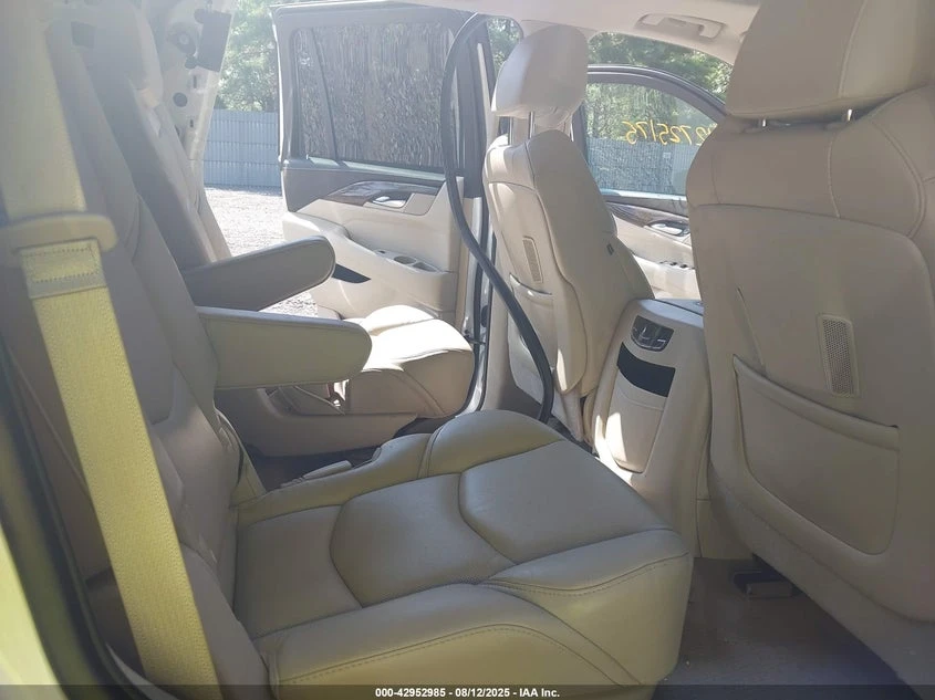 Cadillac Escalade 6.2l Luxury - изображение 8