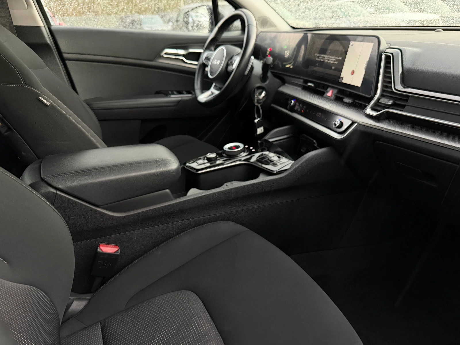 Kia Sportage 1.6 T-GDI , снимка 7 - Автомобили и джипове - 53952790