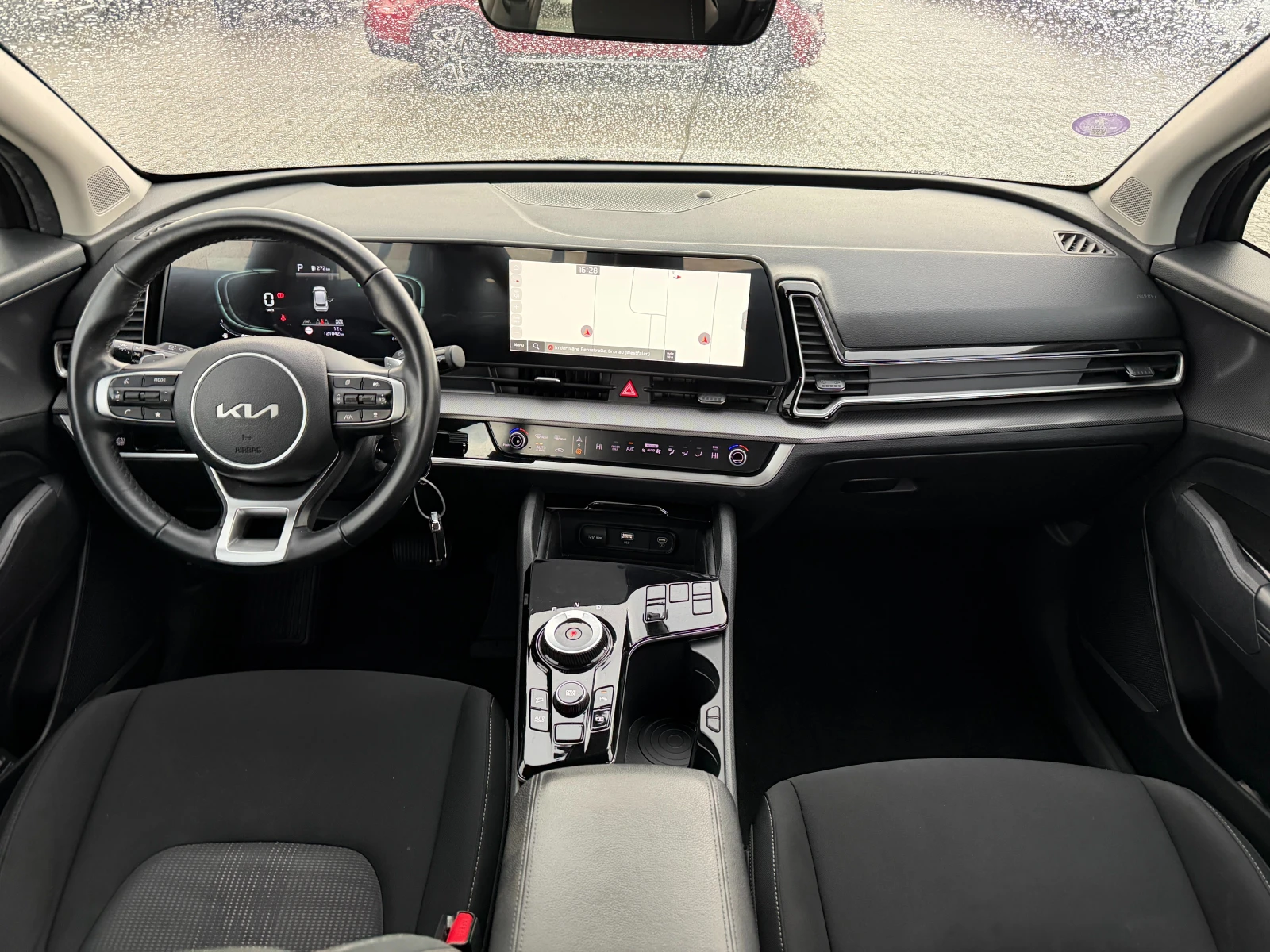 Kia Sportage 1.6 T-GDI , снимка 9 - Автомобили и джипове - 53952790