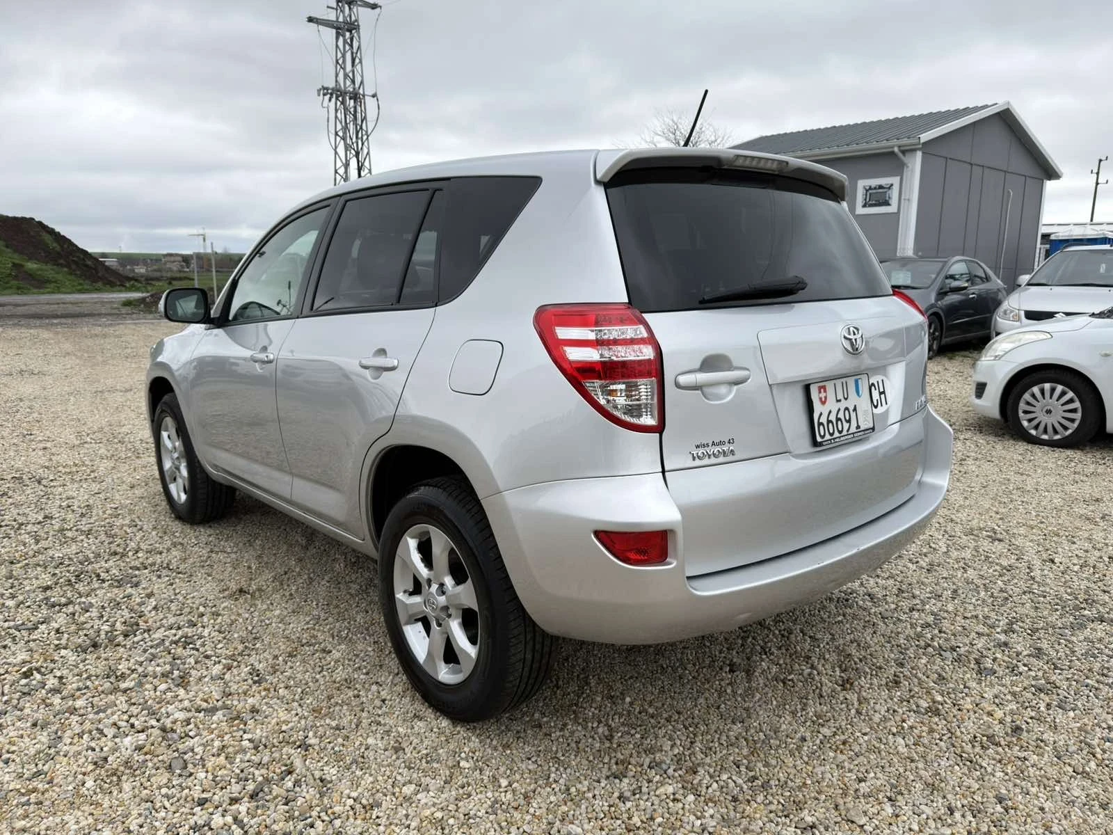 Toyota Rav4 2.0i FACE 4x4, снимка 6 - Автомобили и джипове - 54069846