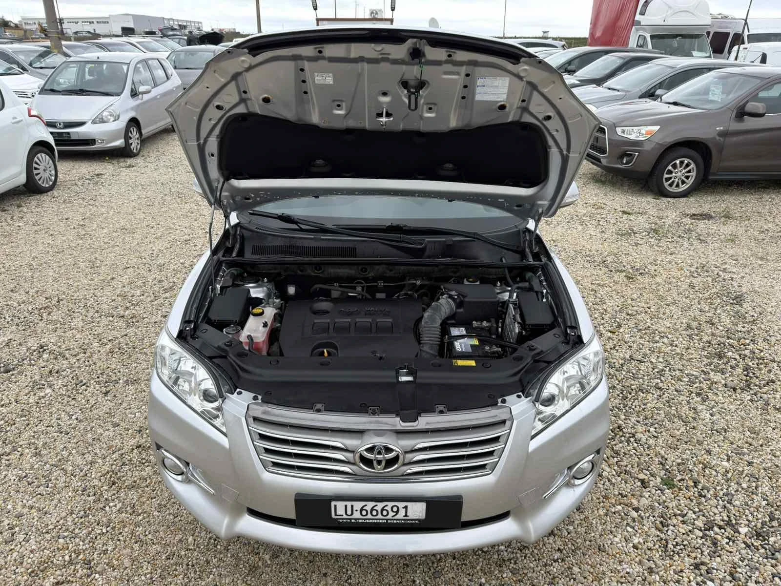 Toyota Rav4 2.0i FACE 4x4, снимка 4 - Автомобили и джипове - 54069846