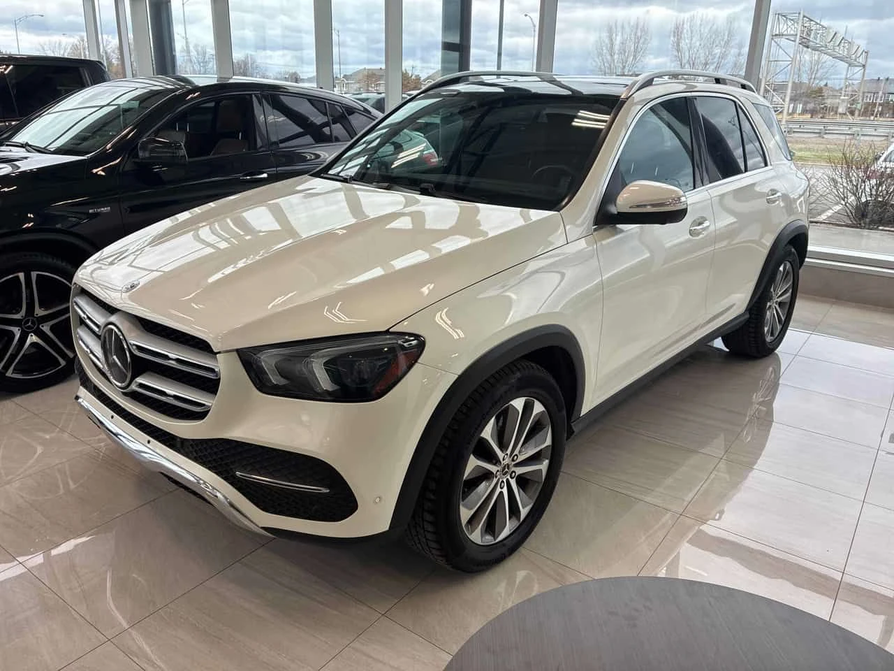 Mercedes-Benz GLE 450 HUD/360/ПАНОРАМА/BURMESTER/ОТ MERCEDES