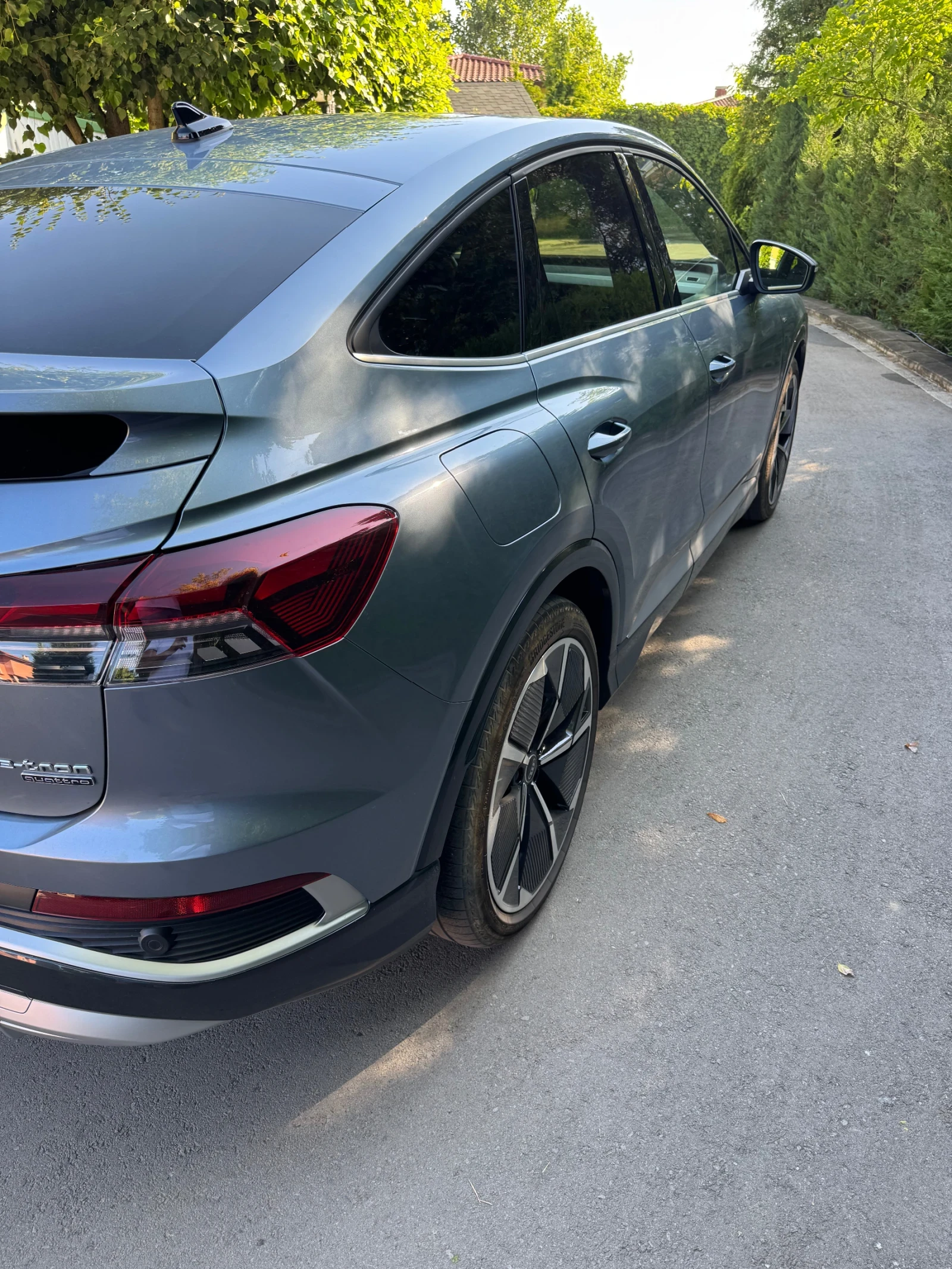 Audi Q4, снимка 5 - Автомобили и джипове - 54486093