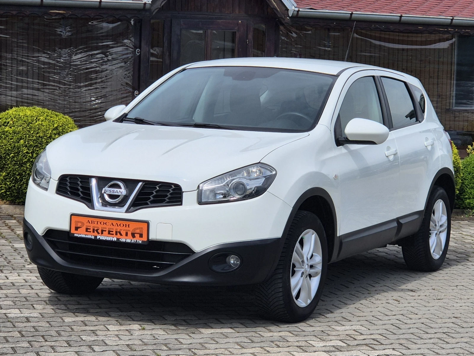 Nissan Qashqai 1.6 ���/������ 117�.� | Mobile.bg � ����������� 2