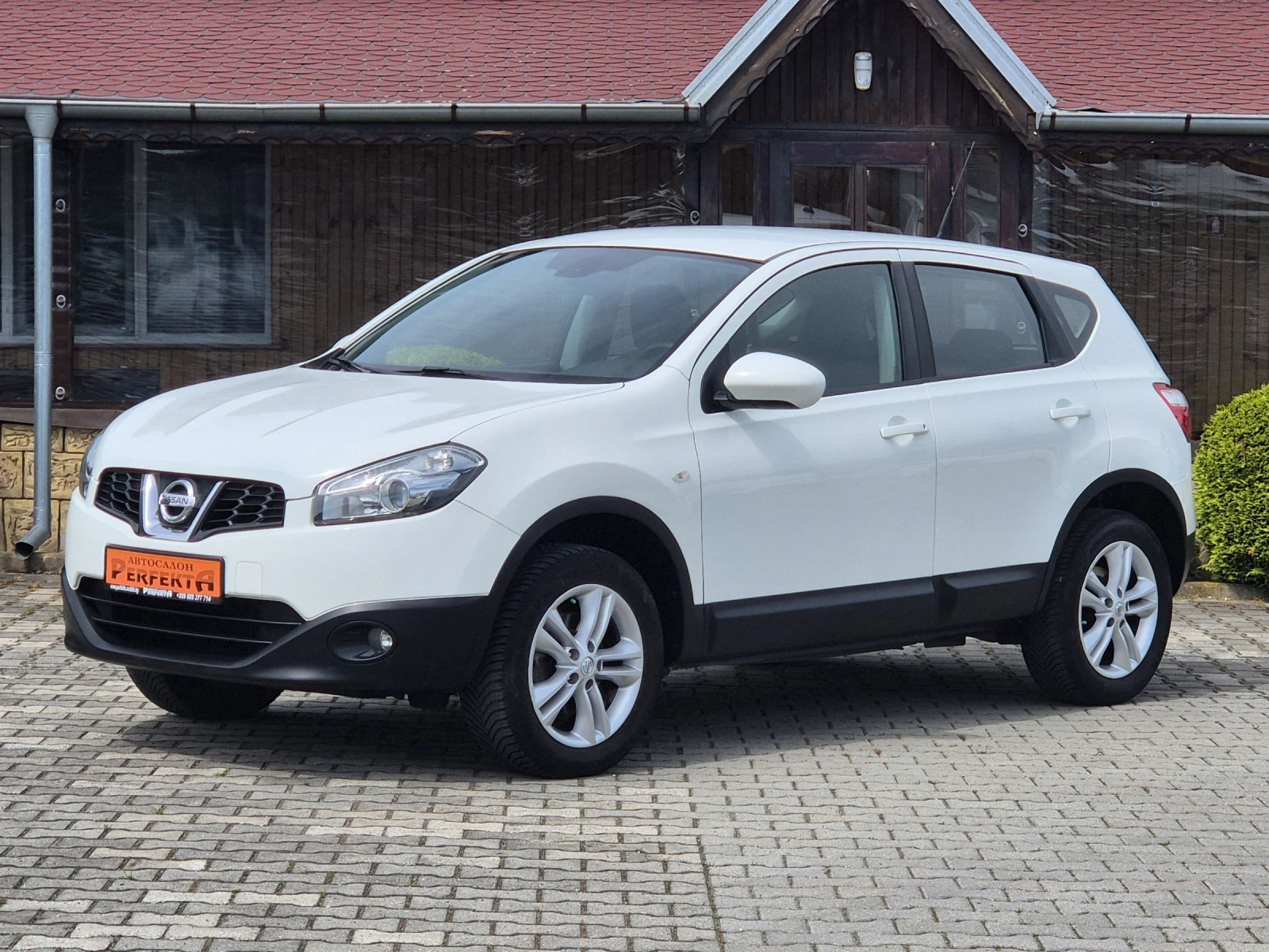 Nissan Qashqai 1.6 ���/������ 117�.� | Mobile.bg � ����������� 1