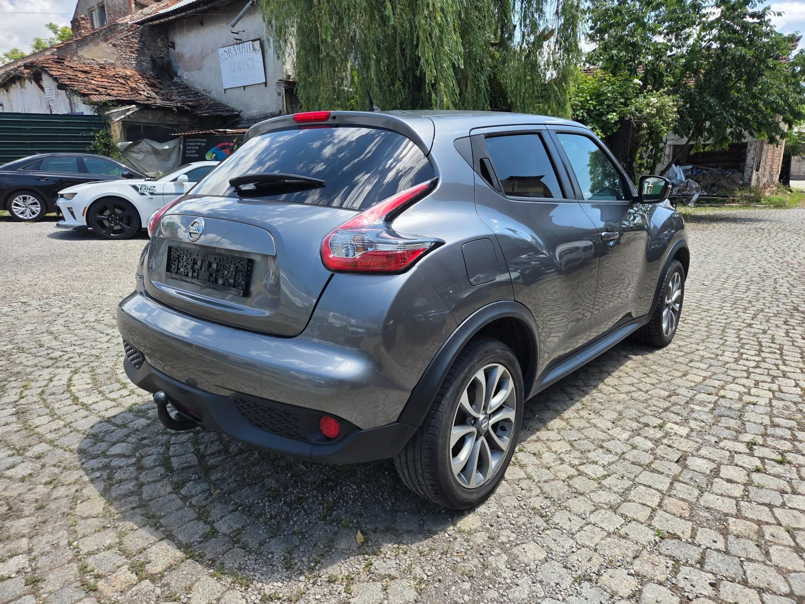 Nissan Juke Acenta, снимка 7 - Автомобили и джипове - 54978595