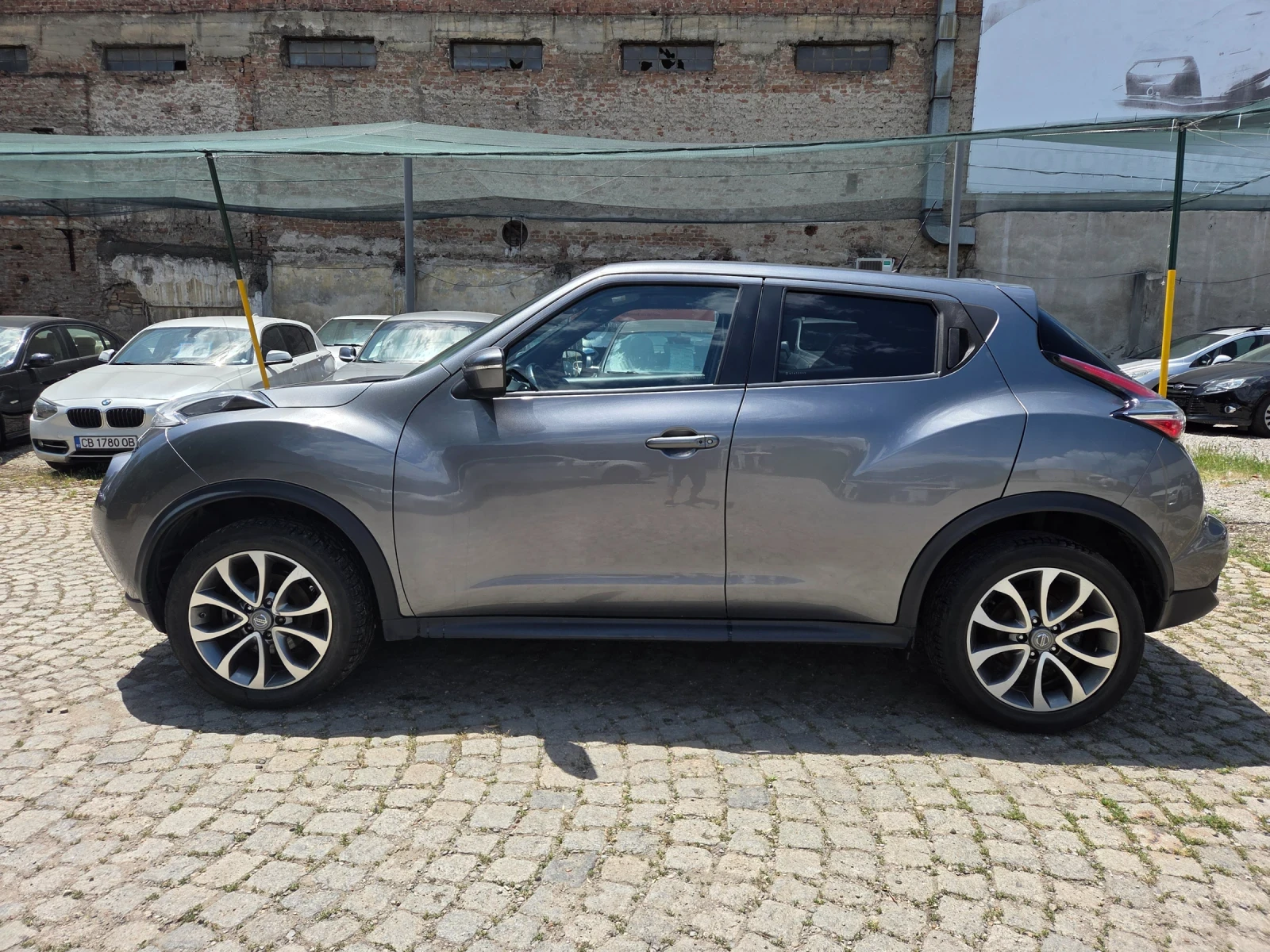 Nissan Juke Acenta, снимка 4 - Автомобили и джипове - 54978595