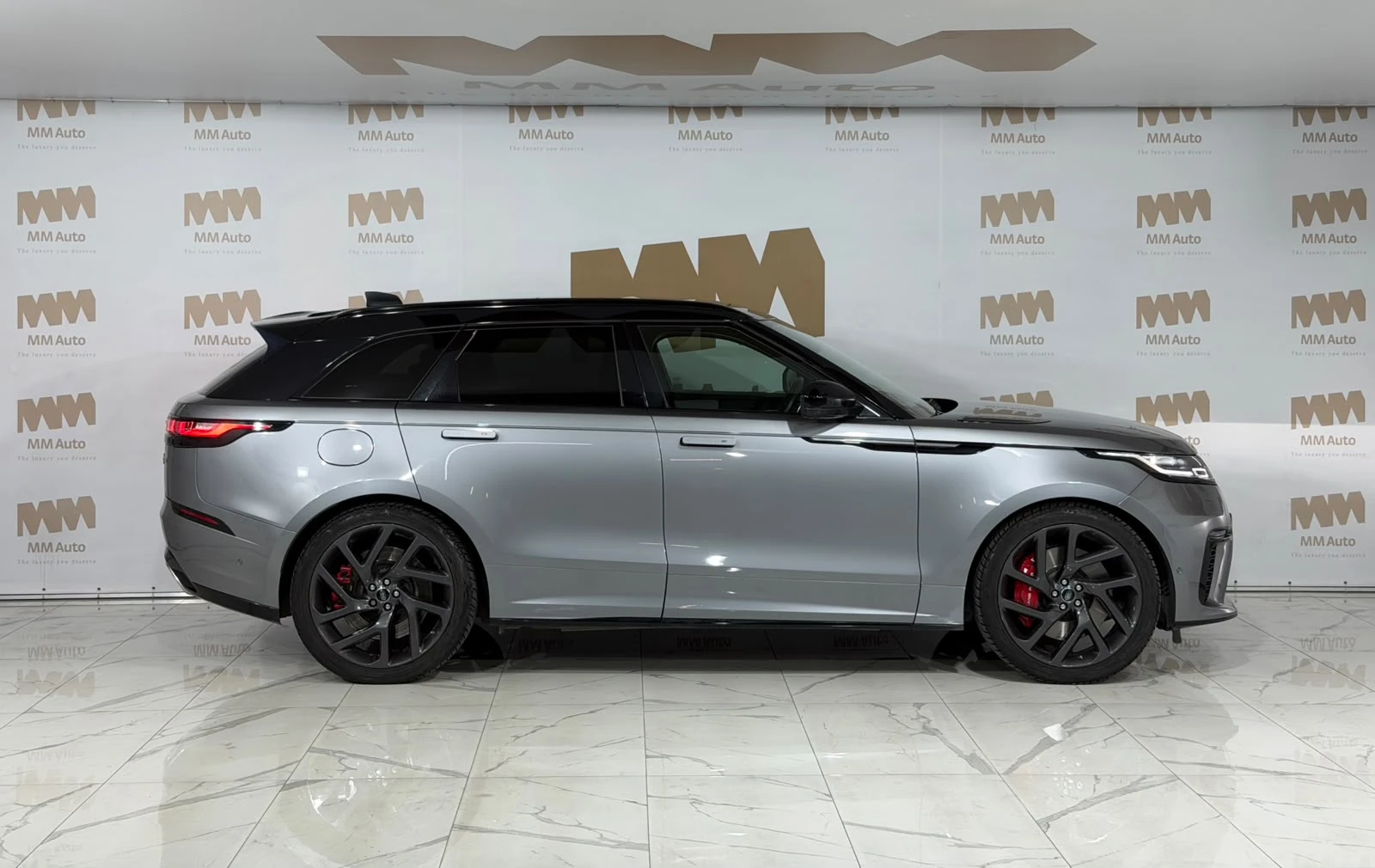 Land Rover Range Rover Velar SV* Autobiography* Meridian* HuD* Pano* Massage, снимка 2 - Автомобили и джипове - 55570137