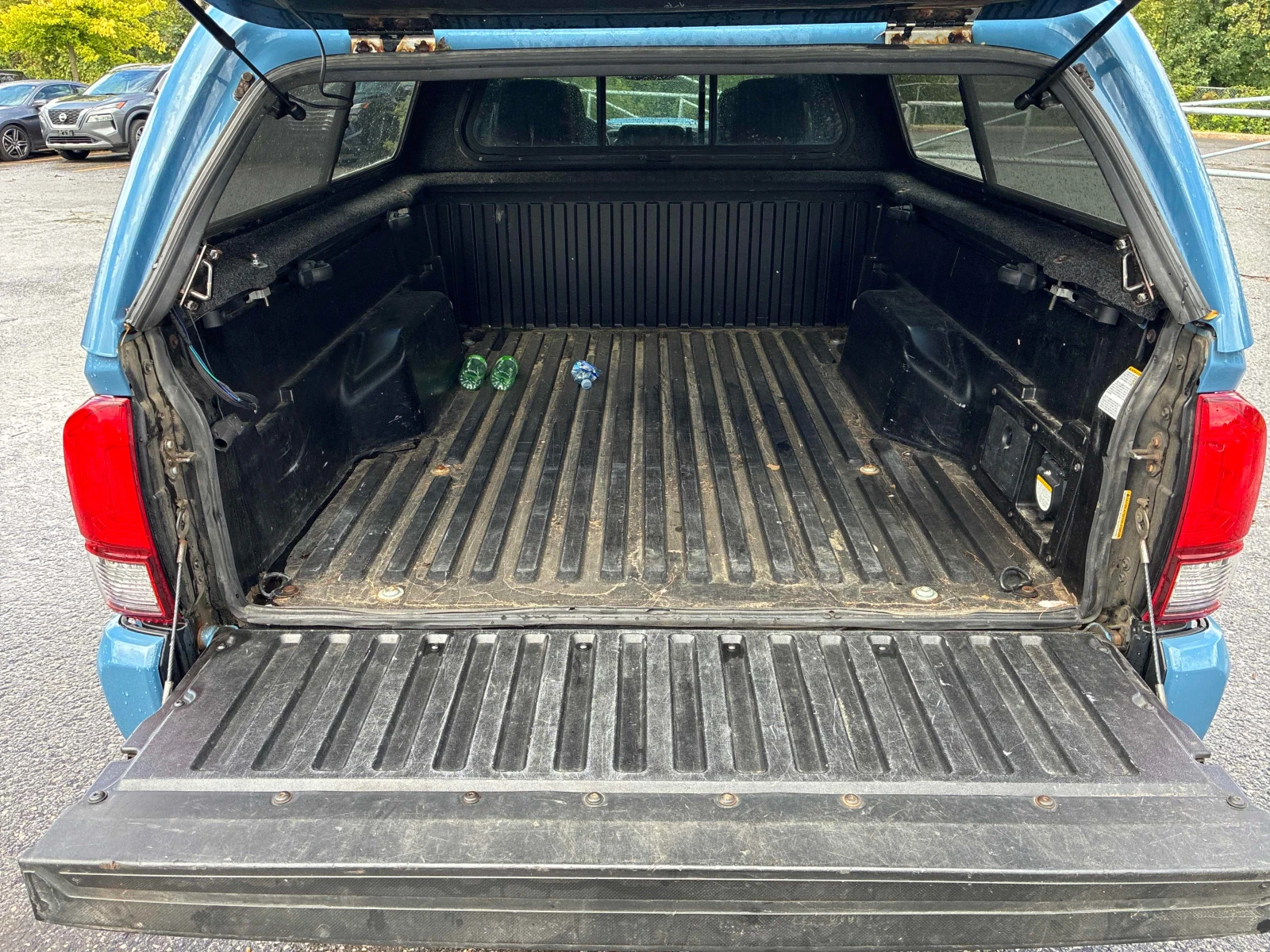 Toyota Tacoma * SR5 * АВТОКРЕДИТ  БЕЗ ПЪРВОНАЧАЛНА ВНОСКА* , снимка 14 - Автомобили и джипове - 55832556