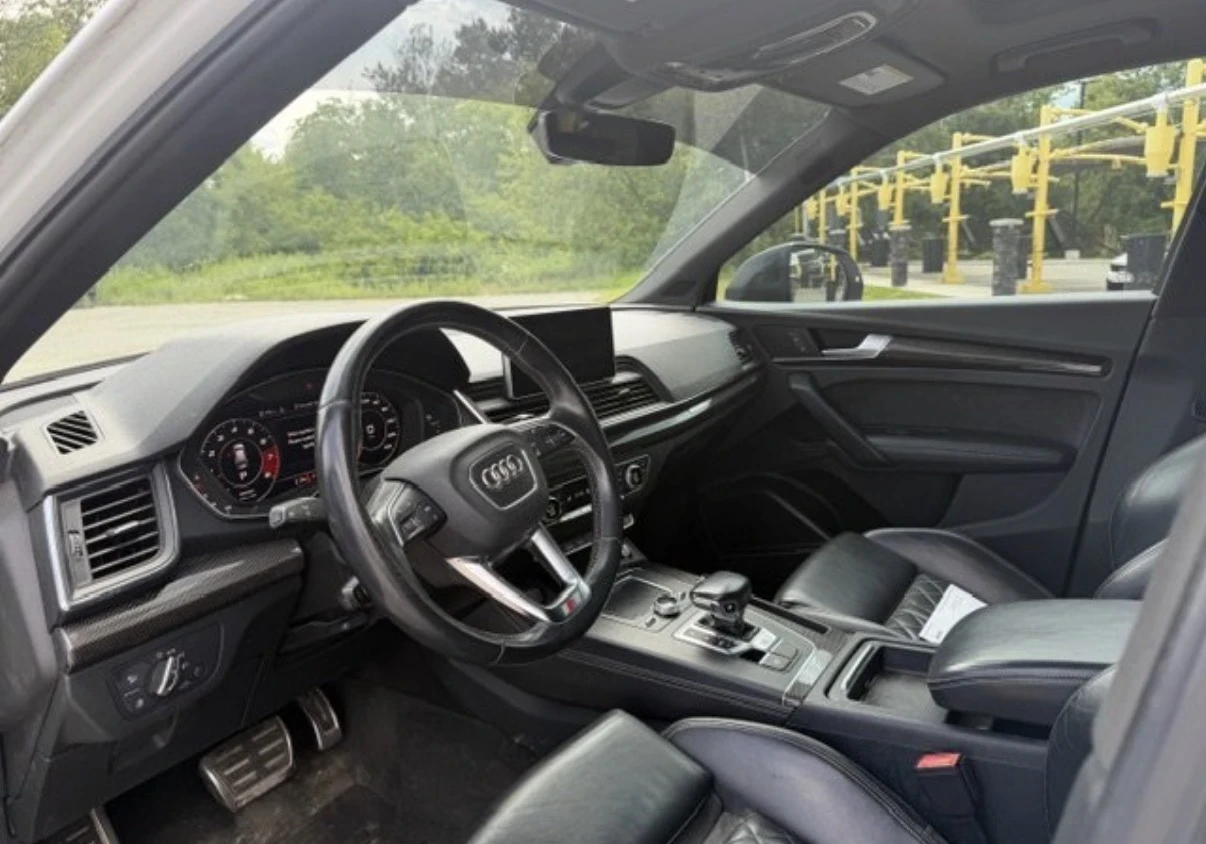 Audi SQ5 3.0Т * PRESTIGE * 360 CAMERA * ПАНОРАМА * CARFAX *, снимка 6 - Автомобили и джипове - 55844142