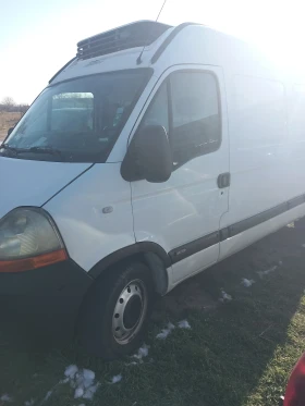 Renault Master 2.5 dci, снимка 2