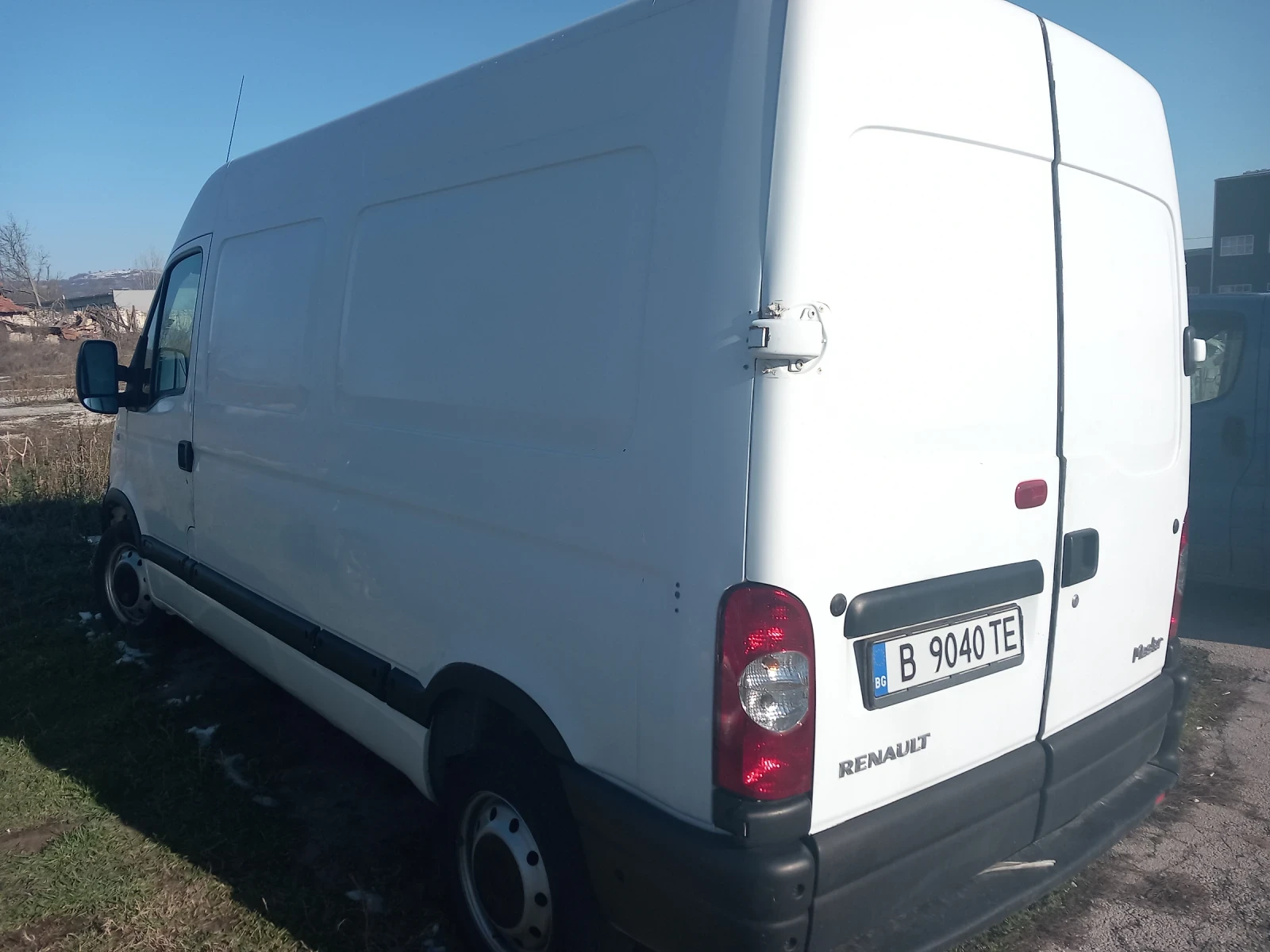 Renault Master 2.5 dci - изображение 3