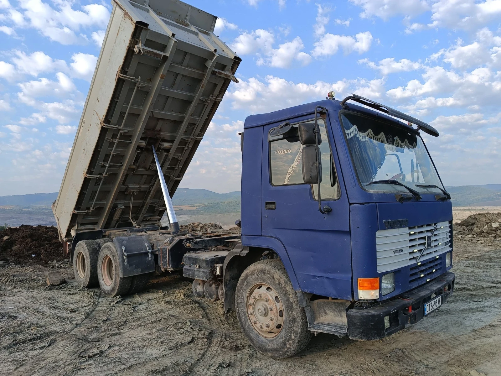 Volvo F10  - изображение 2