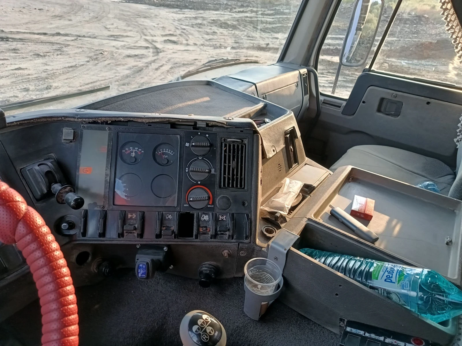 Volvo F10  - изображение 7