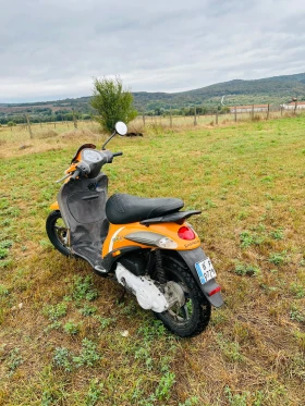 Piaggio Liberty 50 Регистриран, снимка 7