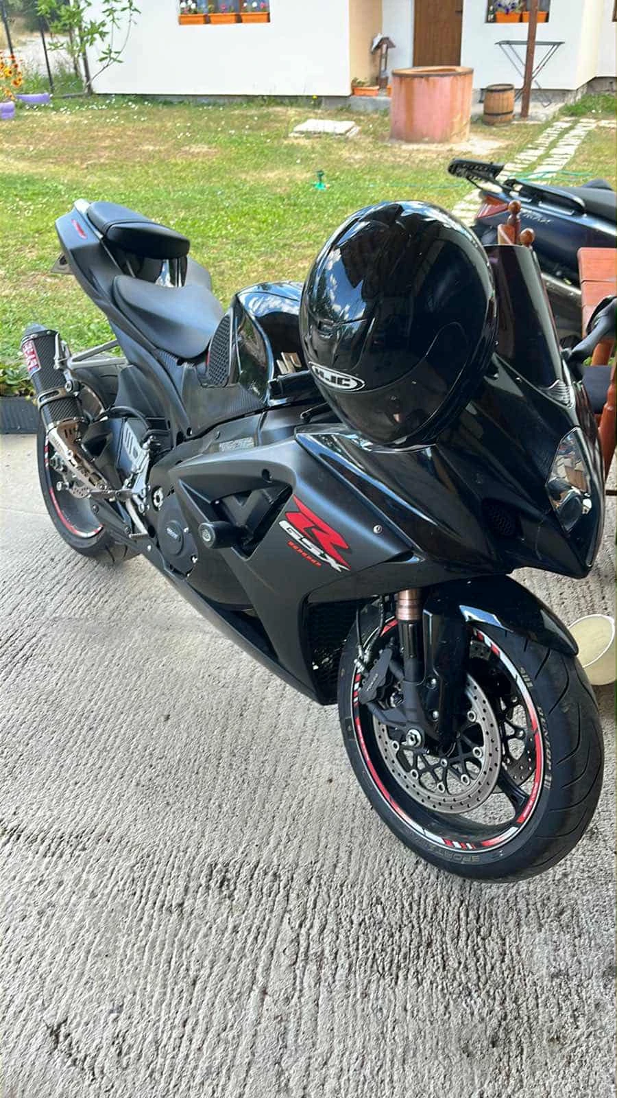 Suzuki Gsxr K8, снимка 1