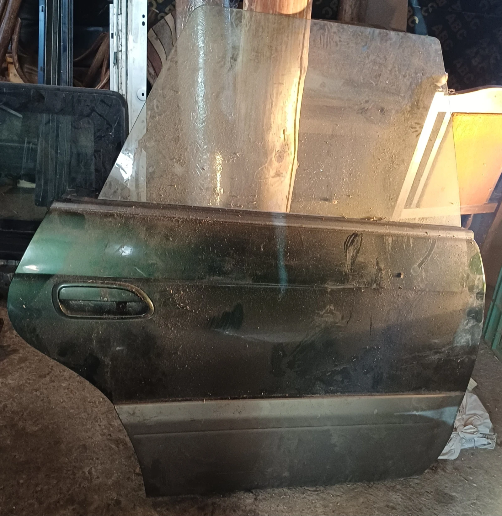 Части за Subaru Outback 1998-2003, снимка 4 - Части - 53735078