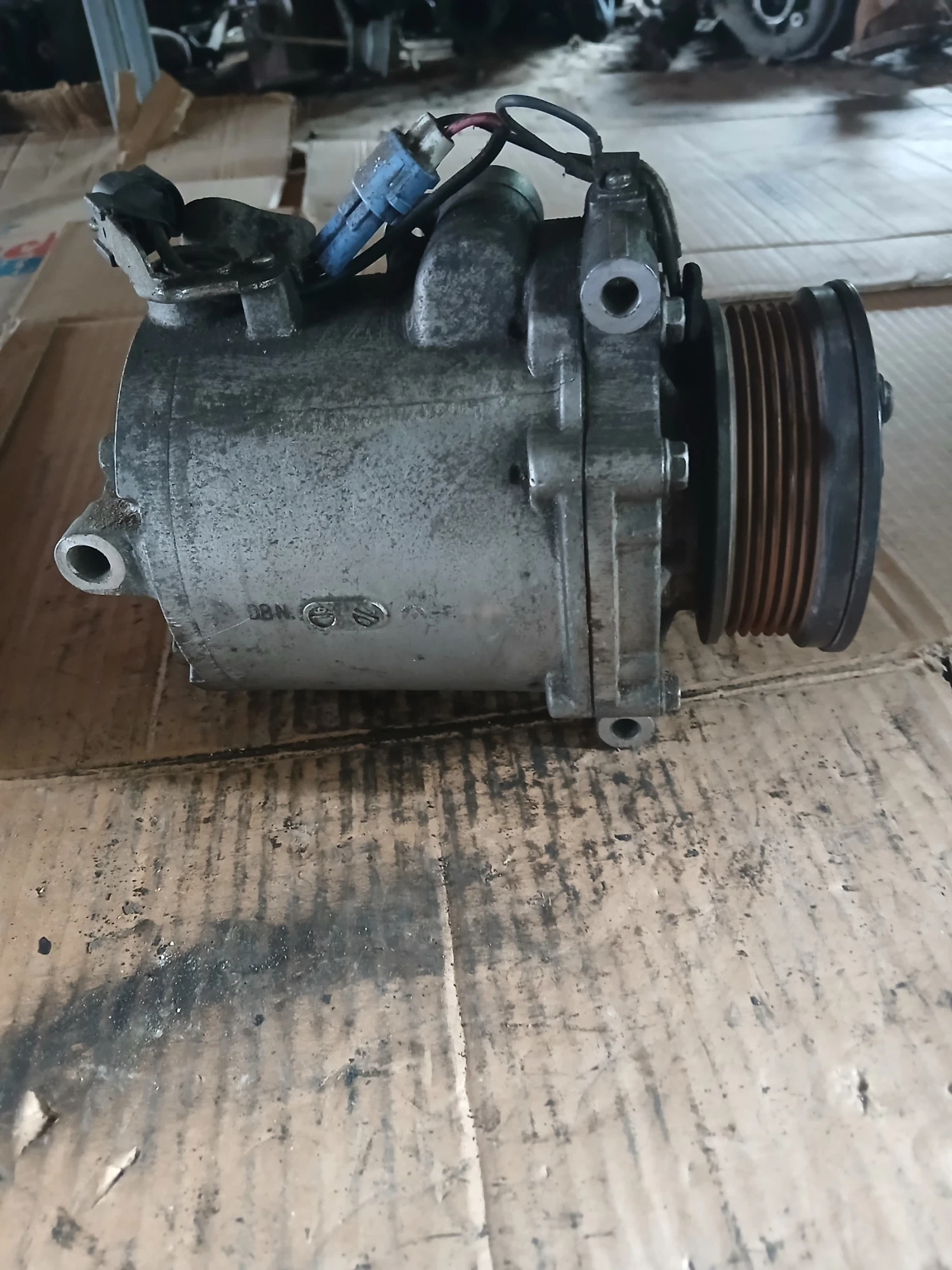 AKC200A221 ��������� �������� Mitsubishi Outlander 2.0 tdi 140��  | Mobile.bg � ����������� 4
