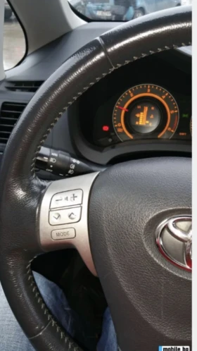 Обява за продажба на Toyota Auris 2.0 d4d ~8 000 лв. - изображение 2