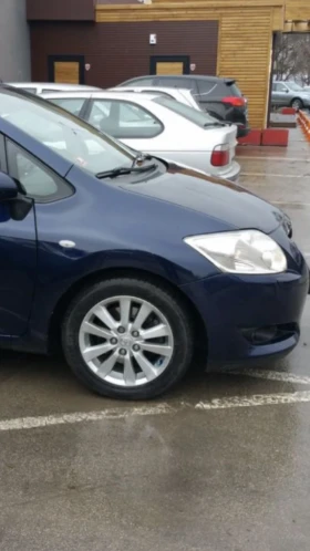 Обява за продажба на Toyota Auris 2.0 d4d ~8 000 лв. - изображение 1