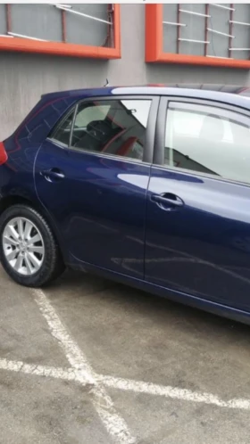 Обява за продажба на Toyota Auris 2.0 d4d ~8 000 лв. - изображение 10
