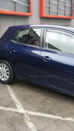 Обява за продажба на Toyota Auris 2.0 d4d ~8 000 лв. - изображение 6