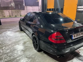 Mercedes-Benz E 500, снимка 3