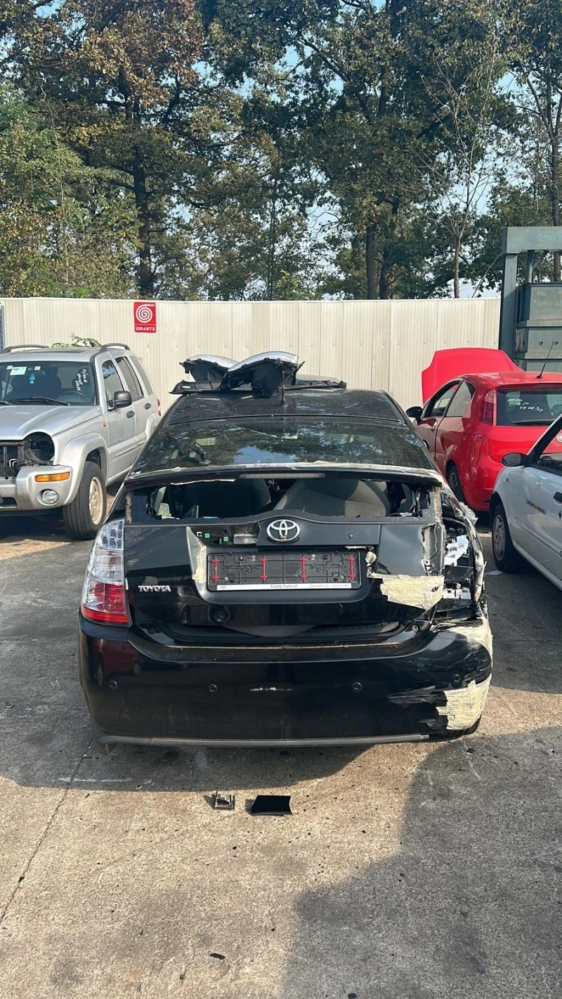 Toyota Prius 1.5 ---2 броя, снимка 9 - Автомобили и джипове - 38938025