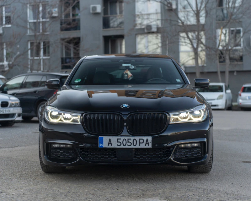 BMW 740 X Drive, снимка 1 - Автомобили и джипове - 46753425