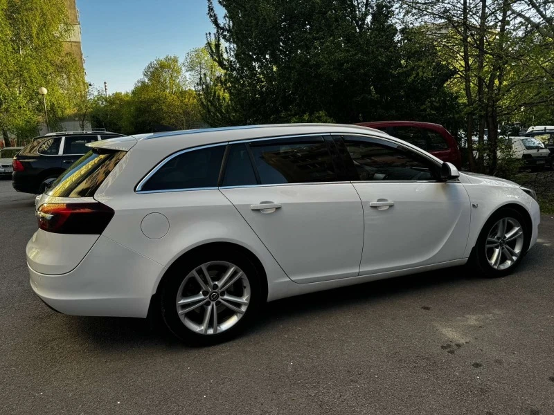 Opel Insignia, снимка 15 - Автомобили и джипове - 46999720