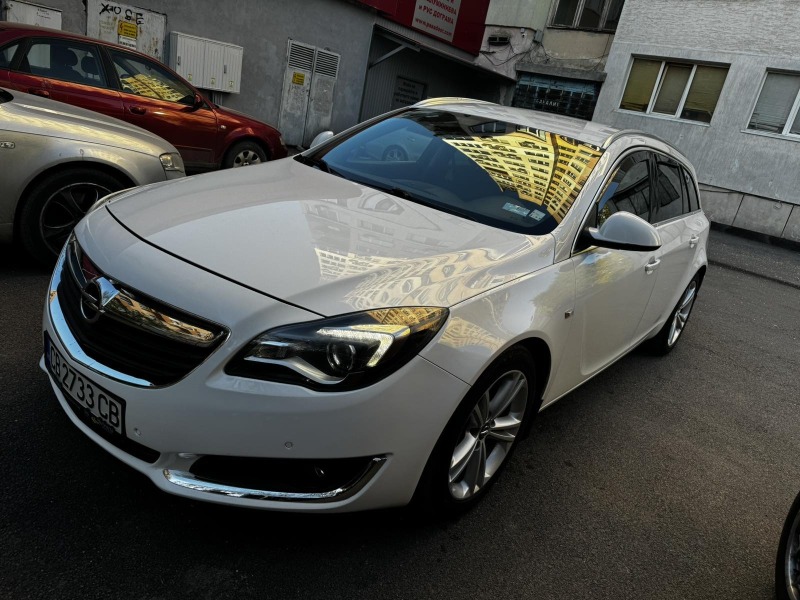 Opel Insignia, снимка 4 - Автомобили и джипове - 46423304