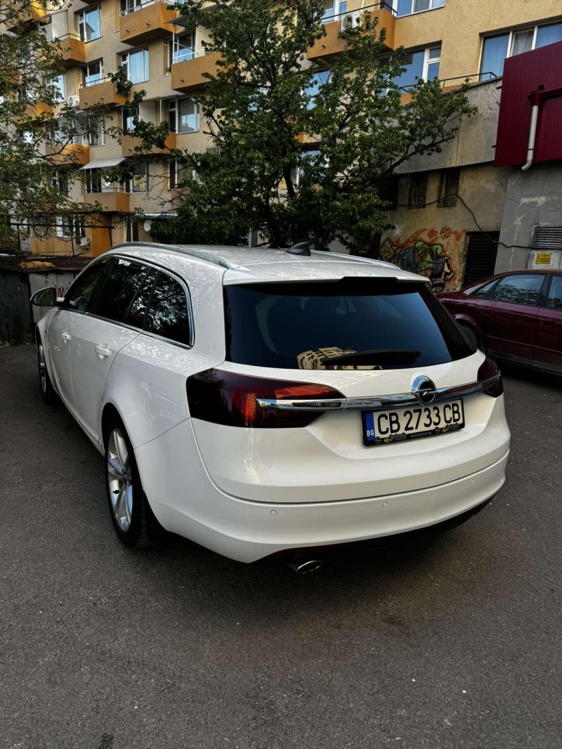 Opel Insignia, снимка 14 - Автомобили и джипове - 46423304
