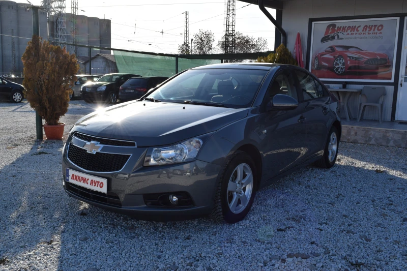 Chevrolet Cruze 1.6i* Euro5* 150000km, снимка 3 - Автомобили и джипове - 48029000