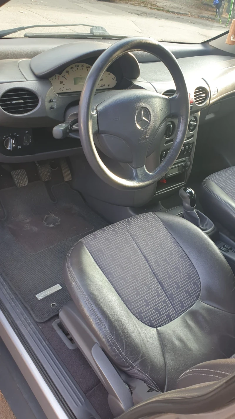 Mercedes-Benz A 190, снимка 5 - Автомобили и джипове - 48228539