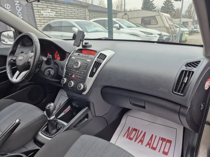 Kia Ceed 1.6CRDI-90кс-2012г FACE LIFT-190000км, снимка 11 - Автомобили и джипове - 48341345