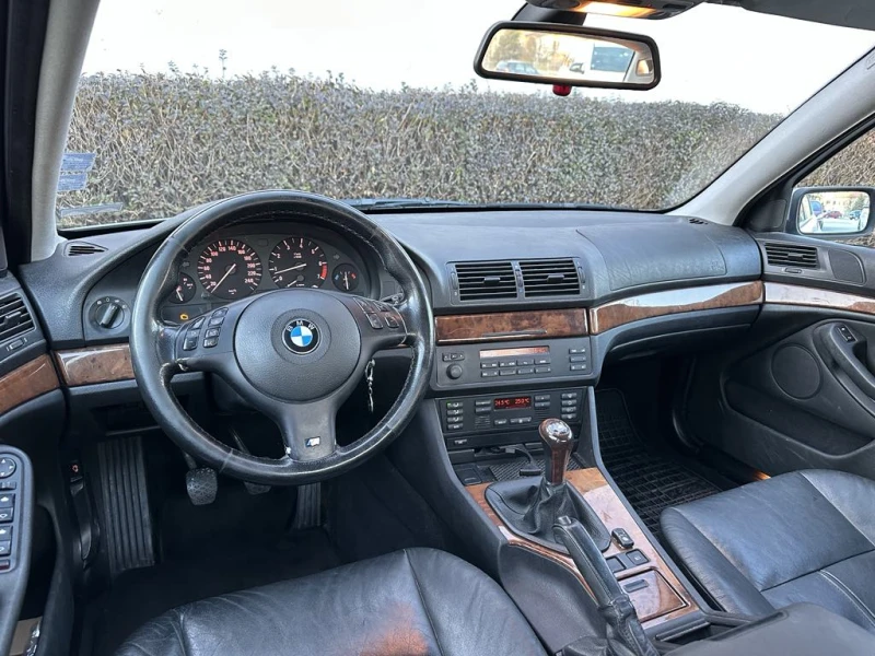 BMW 520, снимка 4 - Автомобили и джипове - 48869271