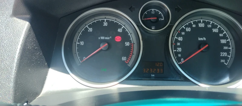 Opel Astra, снимка 9 - Автомобили и джипове - 52435697