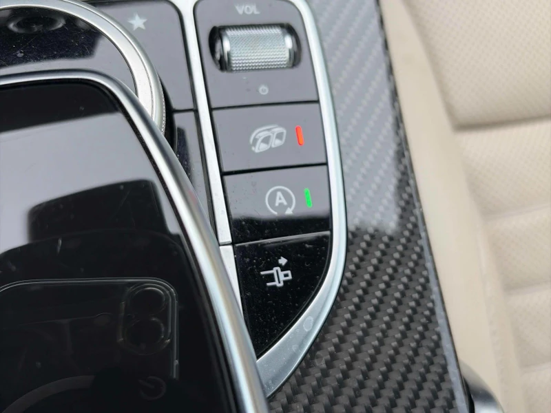 Mercedes-Benz C 43 AMG CARFAX * * АВТО КРЕДИТ * * , снимка 9 - Автомобили и джипове - 52817434