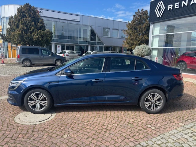 Renault Megane TCe 140 бензин BVM6, снимка 6 - Автомобили и джипове - 53877303