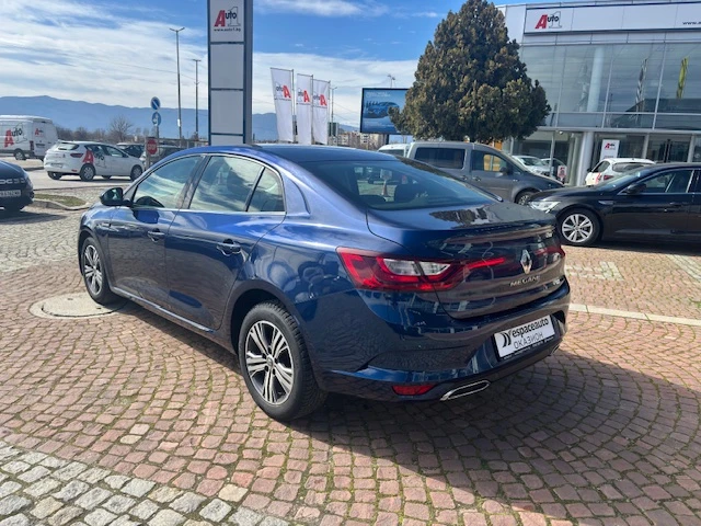 Renault Megane TCe 140 бензин BVM6, снимка 7 - Автомобили и джипове - 53877303