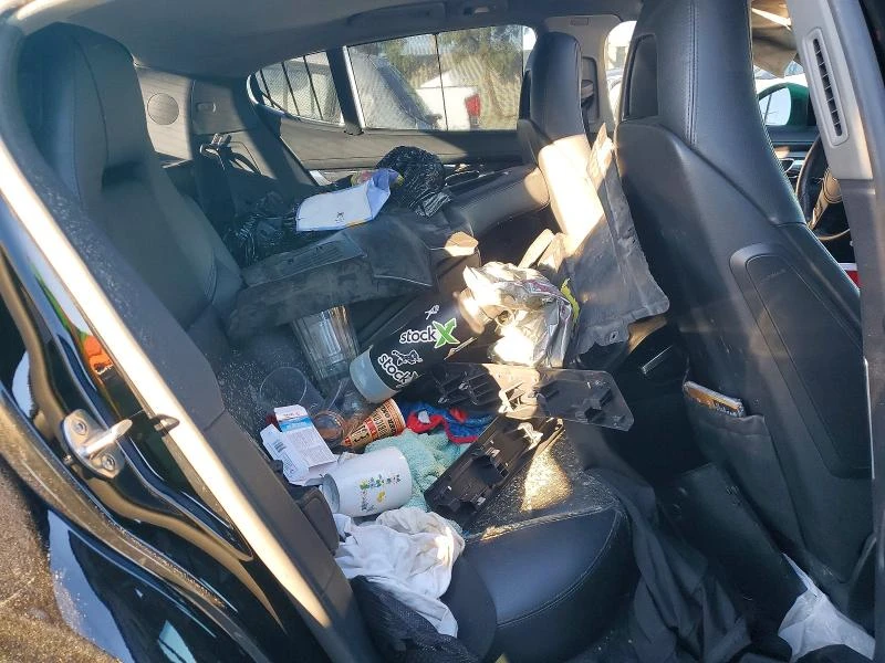 Porsche Panamera 3.6L 6 Rear-wheel drive, снимка 10 - Автомобили и джипове - 53891390