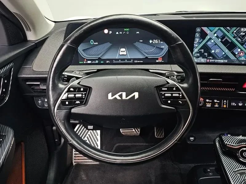 Kia EV6, снимка 13 - Автомобили и джипове - 56690496