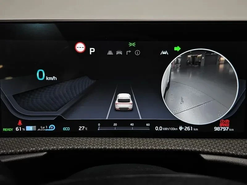 Kia EV6, снимка 8 - Автомобили и джипове - 56690496